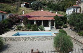 Bungalow (1-storey villa) in the village of Uzumlu, 20 km from Fethiye, with a swimming pool and a garden for $299,000