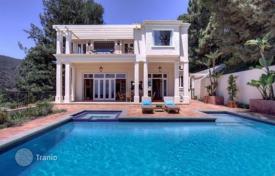 Furnished villa with pool and jacuzzi in premium residential area in Los Angeles for 6,894,000 €