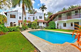 Luxury two-story villa with an outdoor pool, a garage, a private garden and a terrace, Coral Gables, USA for 2,368,000 €