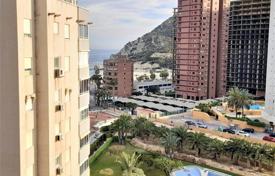Flat in complex with communal swimming pool, tennis court and playground, Benidorm, Spain for 181,000 €