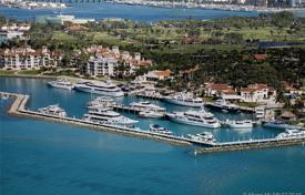 Renovated seven-room apartment on the first line from the ocean in Fisher Island, Florida, USA for 7,875,000 €