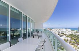 Fully equipped penthouse step away from the beach, Miami Beach, Florida, USA for 1,853,000 €