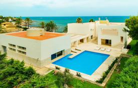 Luxury villa with panoramic views, 30 meters from the sea, with a terrace, swimming pool, gym and private garden, Dénia, Costa Blanca, Spain for 5,250,000 €