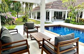 Modern turnkey villa with a swimming pool and a parking in Maenam, Samui, Thailand for $493,000
