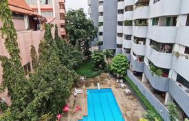 4 bed Penthouse in Premier Condominium Khlongtan Sub District for 1,313,000 €