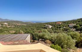 Large 4 bedroom villa with stunning views, near Agios Nikolaos for 850,000 €
