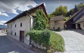 Ancient farmhouse, Radovljica, Slovenia for 469,000 €