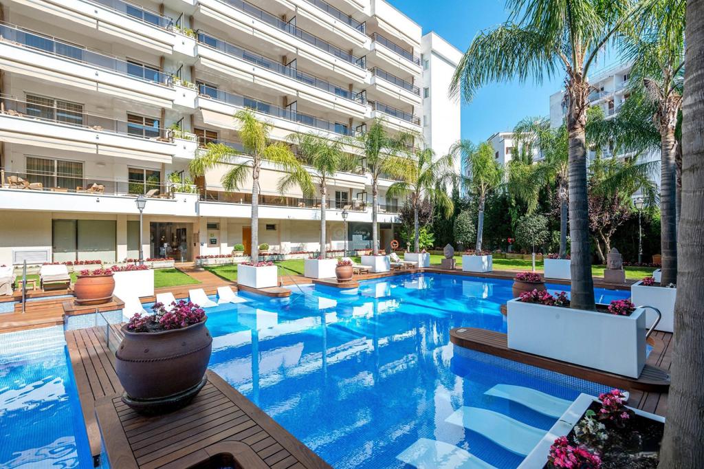 Apartments in an apart-hotel on the first line from Fenals beach, Lloret de Mar, Costa Brava