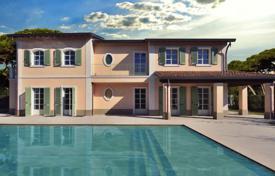 New villa with a swimming pool and a parking at 800 meters from the sea, Forte dei Marmi, Italy for 3,200,000 €