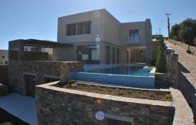 Modern stone villas with pools in Elounda, Agios Nikolaos, Crete, Greece for 1,750,000 €