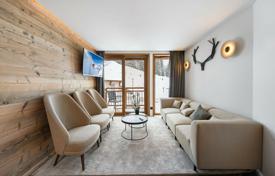 New furnished apartment with a panoramic view, Courchevel, France for 958,000 €