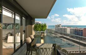 Fou-bedroom apartment with a large terrace and sea views in Badalona, Barcelona, Spain for 685,000 €