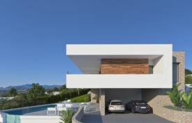 Bright villa with terraces, swimming pool, sea views for 1,914,000 €