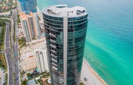 Comfortable apartment with a private elevator, a pool, a terrace and an ocean view, Sunny Isles Beach, USA for $7,000,000