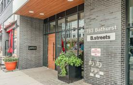 Apartment – Bathurst Street, Toronto, Ontario,  Canada for C$896,000