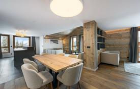 New apartment close to the ski slopes, Courchevel, France for 1,675,000 €