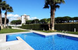 Furnished apartment in a residence with a pool, Castel Platja d'Aro, Spain for 270,000 €