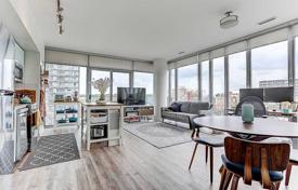 Apartment – The Queensway, Toronto, Ontario,  Canada for C$1,097,000