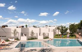 New duplex townhouses in Monforte del Cid, Alicante, Spain for 285,000 €