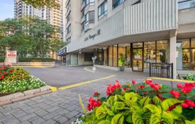 Apartment – Yonge Street, Toronto, Ontario,  Canada for C$946,000