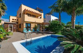 Three-storey furnished villa with a pool and ocean views in Amarilla Golf, Canary Islands, Spain for 780,000 €