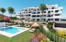 Three-bedroom apartment in a gated residence, close to the beach, Mijas, Spain for 348,000 €