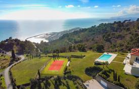 Elegant villa in Cipressa, Liguria, Italy for 4,500,000 €