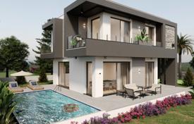 Villa complex with sea view for 500,000 €