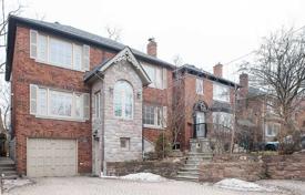 Townhome – Eglinton Avenue East, Toronto, Ontario,  Canada for C$2,020,000
