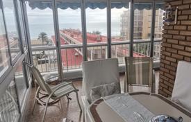 Apartment with terrace, 5 minutes walk from the beach for 309,000 €