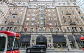 Apartment – Leader Lane, Old Toronto, Toronto,  Ontario,   Canada for C$814,000