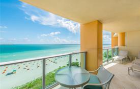 Four-room apartment on the ocean shore in Miami Beach, Florida, USA for $2,750,000