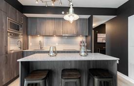 Apartment – Bathurst Street, Toronto, Ontario,  Canada for C$901,000