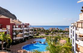 Furnished one-bedroom apartment with sea views in Los Cristianos, Tenerife, Spain for 330,000 €