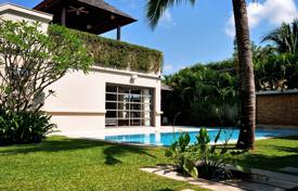Charming villa near the beach of Bang Tao, Phuket, Thailand for 3,300 € per week