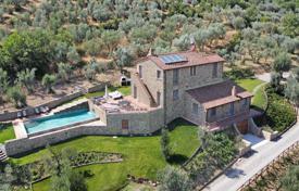 Four-storey villa with a garden and a swimming pool, Cortona, Italy for 2,400,000 €
