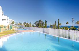 Three-bedroom apartment near the sea in Benalmadena, Malaga, Spain for 414,000 €