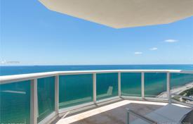 Comfortable flat with ocean views in a residence on the first line of the beach, Miami Beach, Florida, USA for $2,000,000