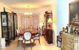 Townhome – Sunny Isles Beach, Florida, USA for $1,435,000