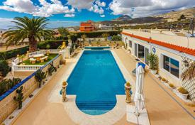 Spacious villa with a garden, a pool, a garage, a terrace and sea views, San Lorenzo, Spain for 2,290,000 €