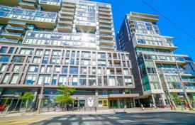 Apartment – Bathurst Street, Toronto, Ontario,  Canada for C$805,000