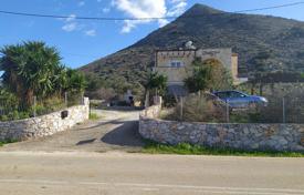 Stone villa with a pool and sea views in Kokkino Chorio, Crete, Greece for 350,000 €