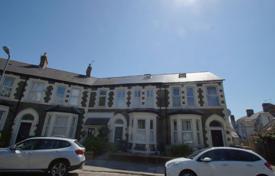 Detached house – Cardiff, United Kingdom for £2,800 per week