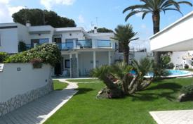 Magnificent villa 50 meters from the beach, Terracina, Lazio, Italy for 5,200 € per week
