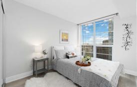 Apartment – Yonge Street, Toronto, Ontario,  Canada for C$756,000