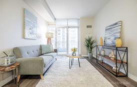 Apartment – Dundas Street West, Toronto, Ontario,  Canada for C$694,000