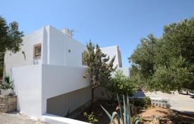Detached 3 bedroom villa plus guest apartment in olive grove. Swimming pool. for 650,000 €