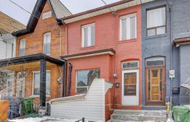 Terraced house – Euclid Avenue, Toronto, Ontario,  Canada for C$1,123,000