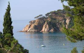 Two-level villa just 100 meters from the beach, Tossa de Mar, Costa Brava, Spain for 3,550 € per week