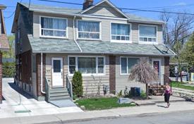 Terraced house – Lake Shore Boulevard West, Etobicoke, Toronto,  Ontario,   Canada for C$1,082,000
